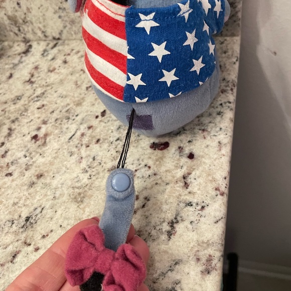 Vintage Winnie the Pooh eyore plush - Picture 4 of 7